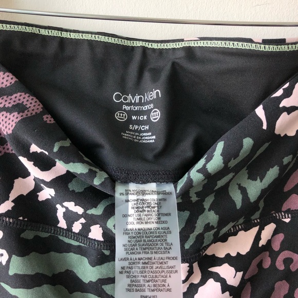 Calvin Klein Animal Print High Waisted Leggings - Picture 4 of 6